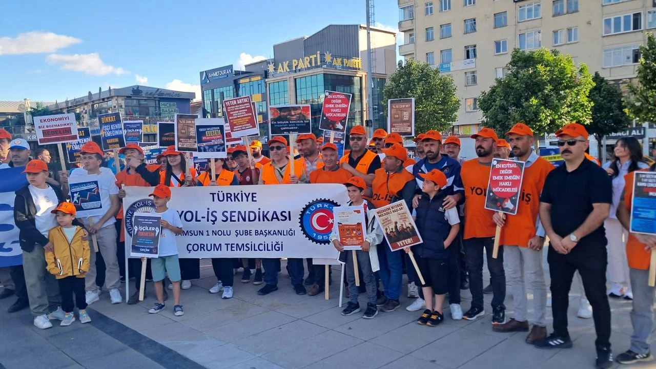 Kamu işçileri düşük zam dayatmasına karşı AK Parti il binasına yürüdü