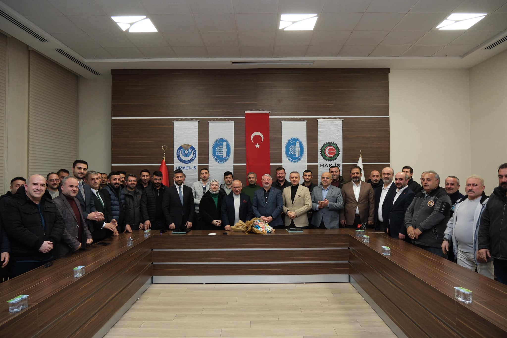 BELEDİYEDE TOPLU İŞ SÖZLEŞMESİ İMZALANDI 
