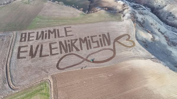 ÇORUMLU ÇİFTÇİDEN İLGİNÇ EVLENME TEKLİFİ!