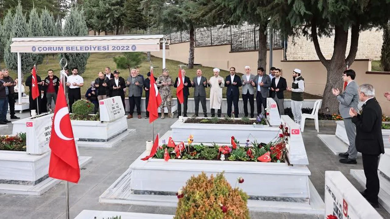 Çorum'da Kahramanlarımız Bayramda Unutulmadı