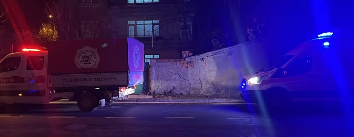 YAŞLI ADAM EVİNDE ÖLÜ BULUNDU EŞİ DE 12 GÜN ÖNCE VEFAT ETMİŞTİ 