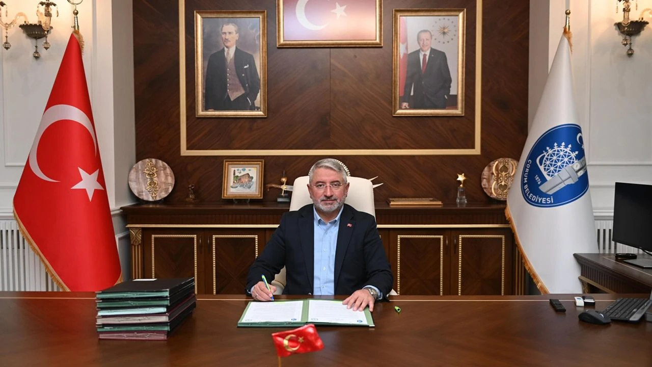 Aşgın’dan anlamlı Kadir Gecesi mesajı