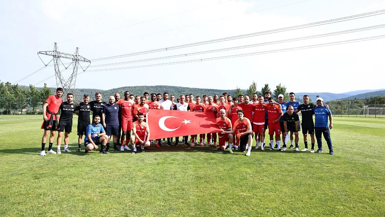 Arca Çorum FK, Zira'ya 2-0 yenildi