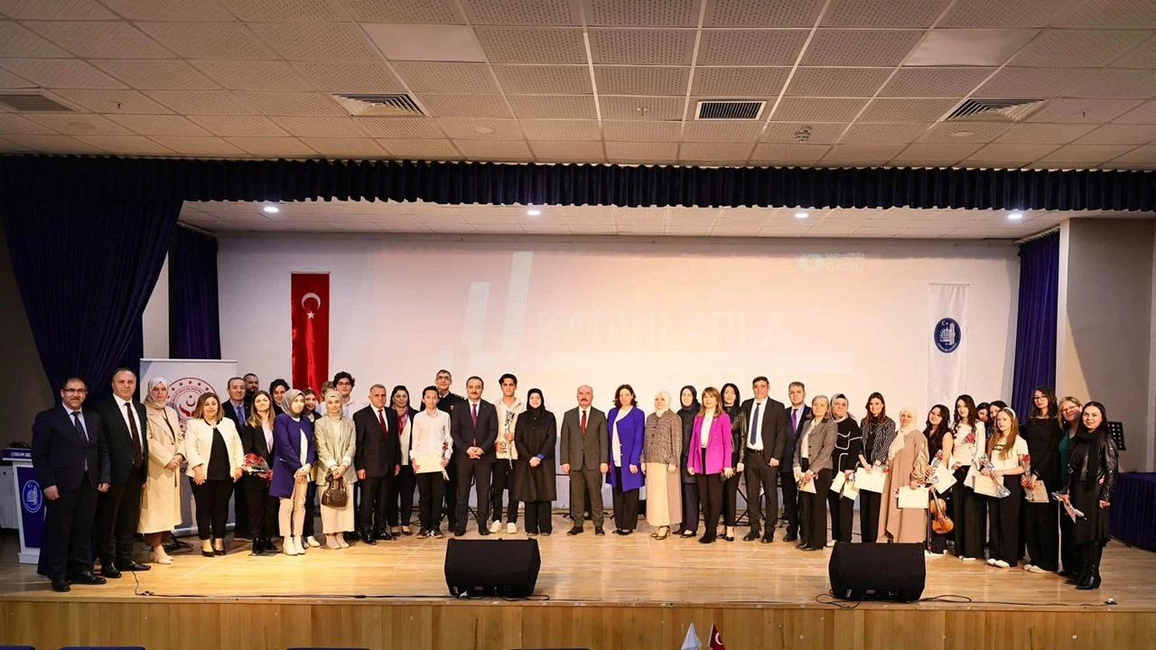 Çorum'da Dünya Kadınlar Günü coşkuyla kutlandı