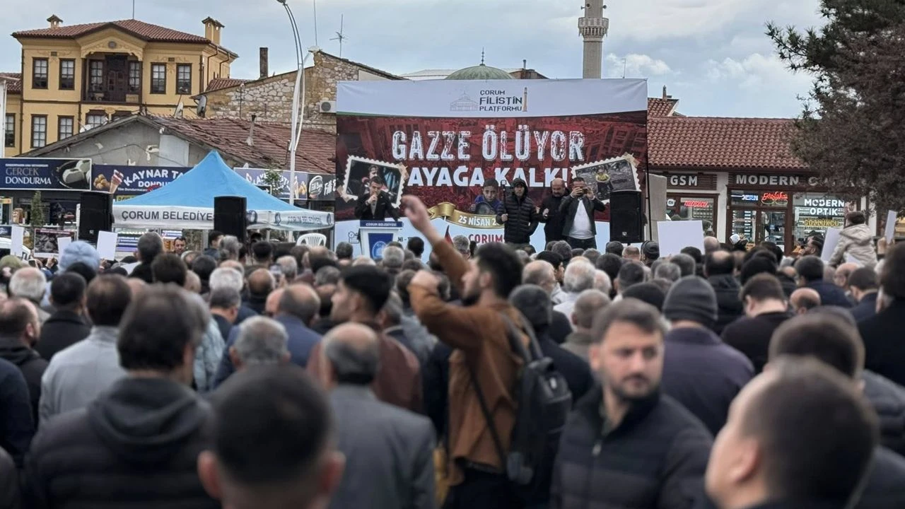 Gazze mitinginde insanlığa çağrı!